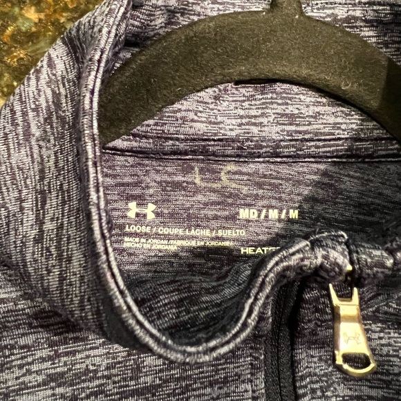Under Armour Heat Gear Heather Navy/Slate Blue Athletic 1/4 Zip Top - Picture 4 of 15